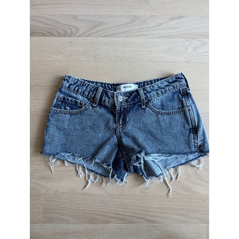 Hollister Womens Blue Acid Wash Frayed Raw Hem Denim Shorts W26 Y2K